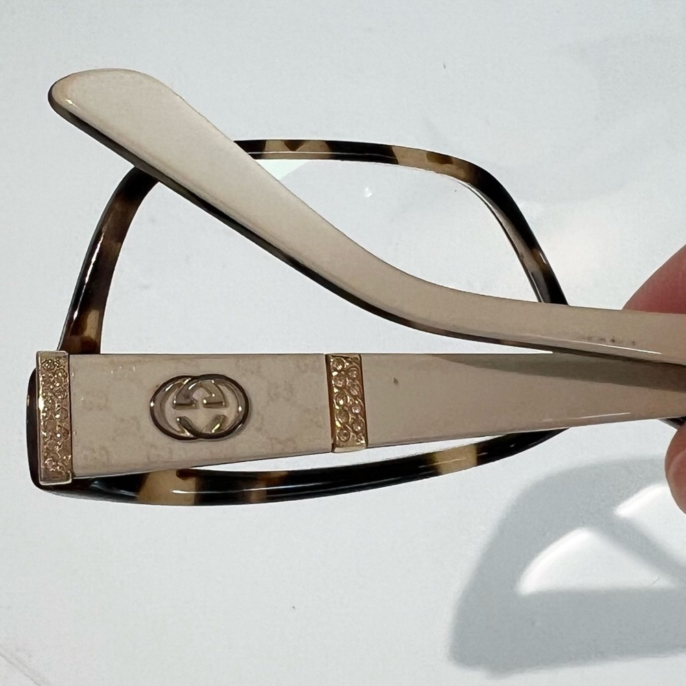 Gucci Tortoise Women's Eyeglasses / Frames - Picture 6 of 6